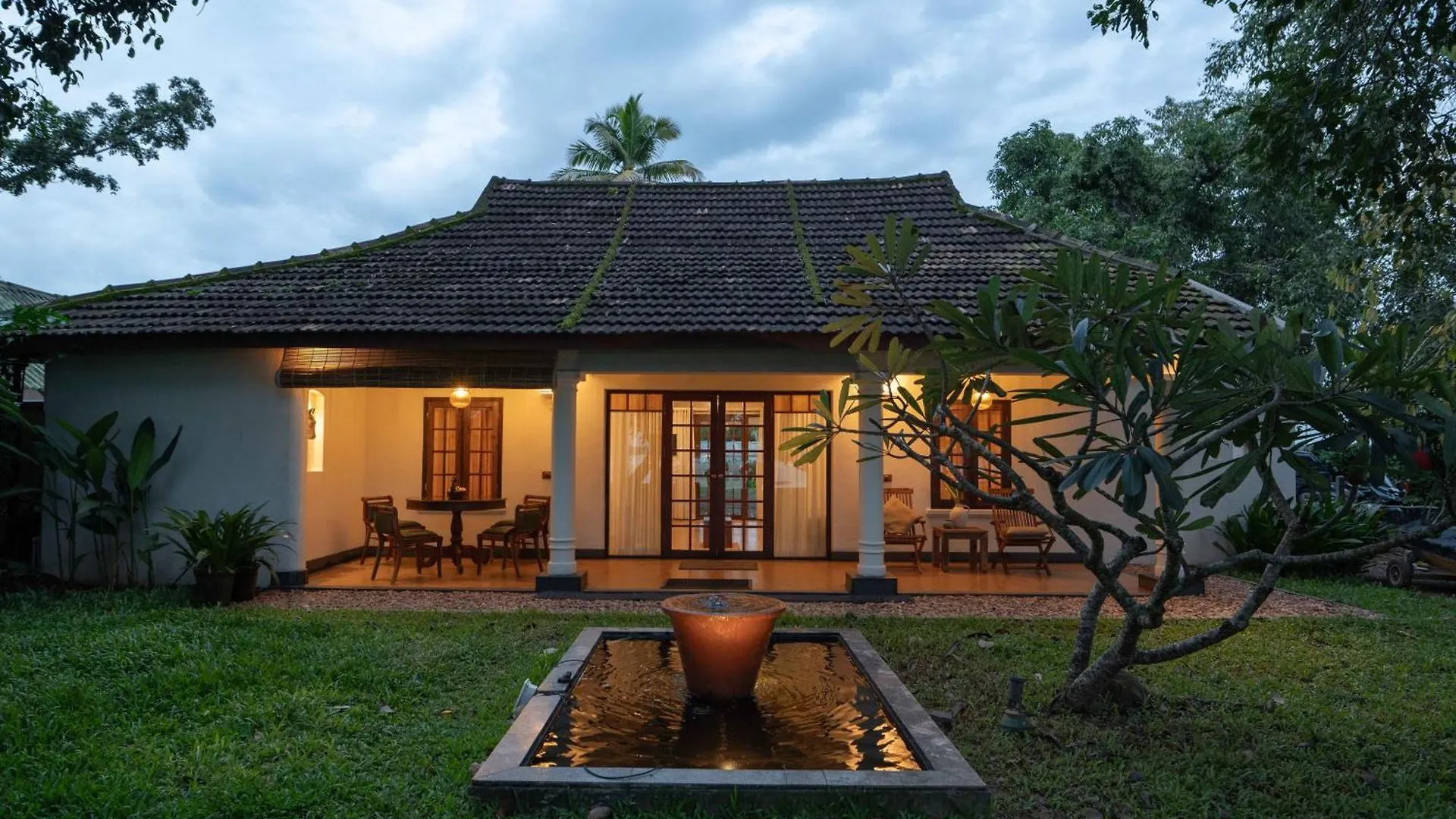 Hotel Olam Kochi Resort