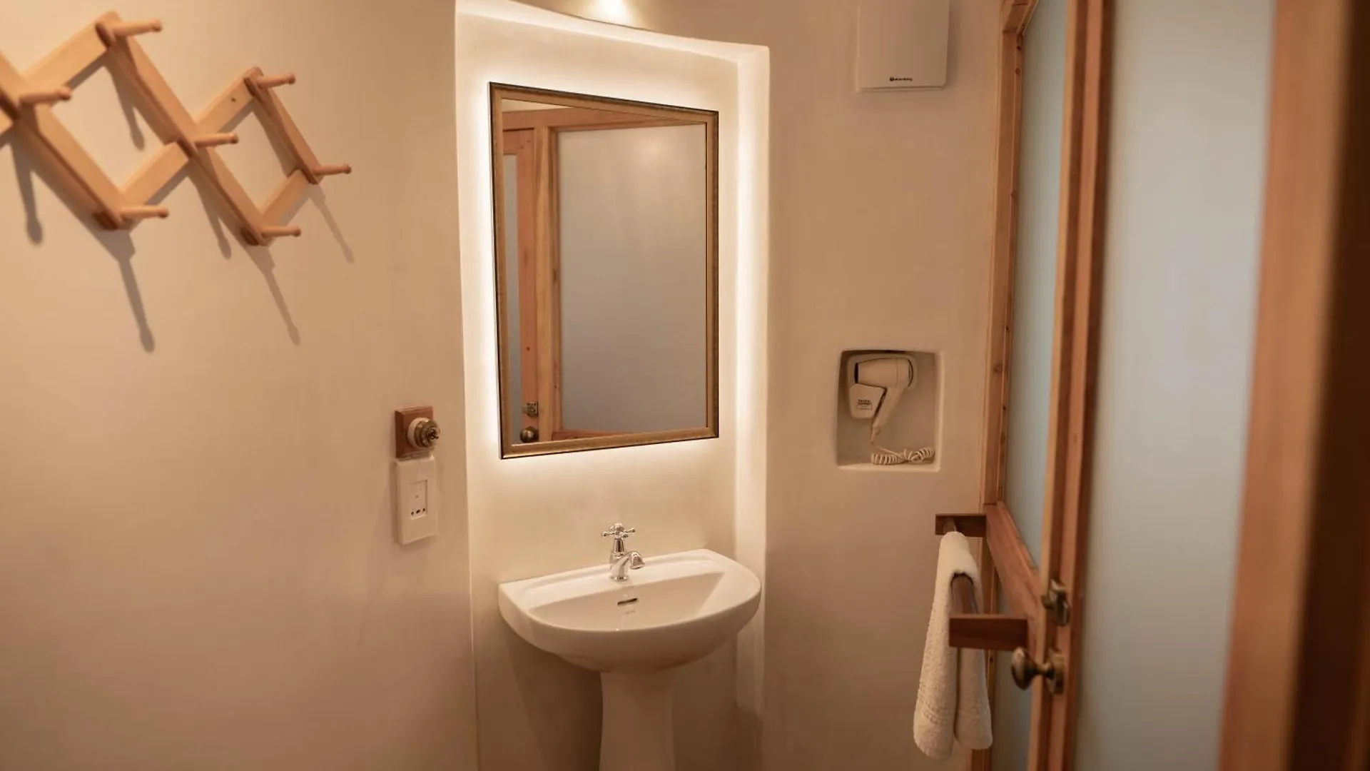Hotel Olam Kochi Rezort